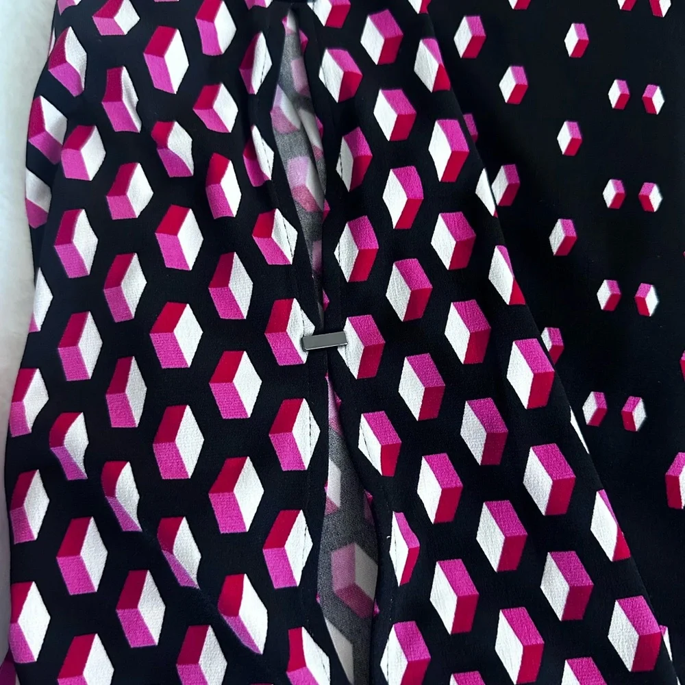 White House Black Market Pink & Black Dress - Size Medium, Perfect Condition - Picture 5 of 9